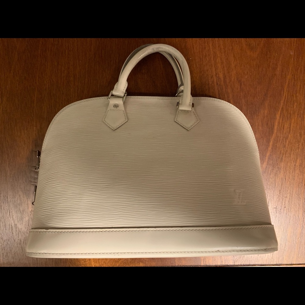 Louis Vuitton Alma